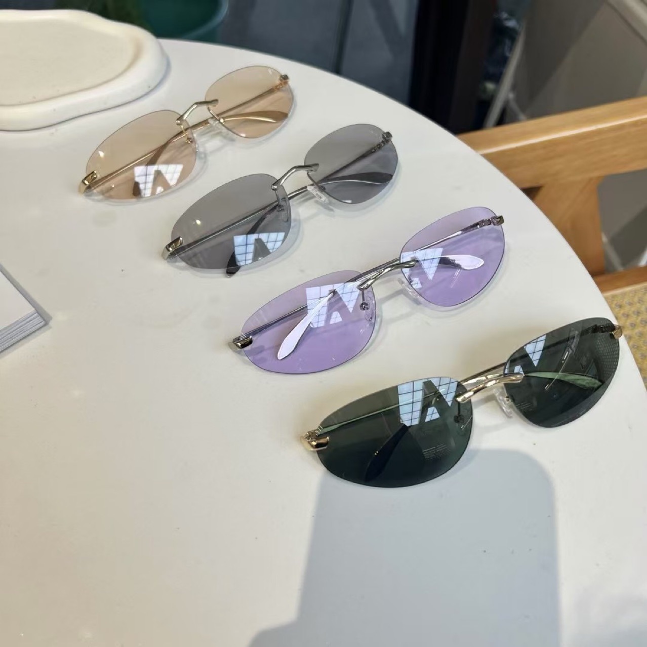 Women'S Fashion Essentials - UV400 Rimless Shades, Cat Eye Minimalist