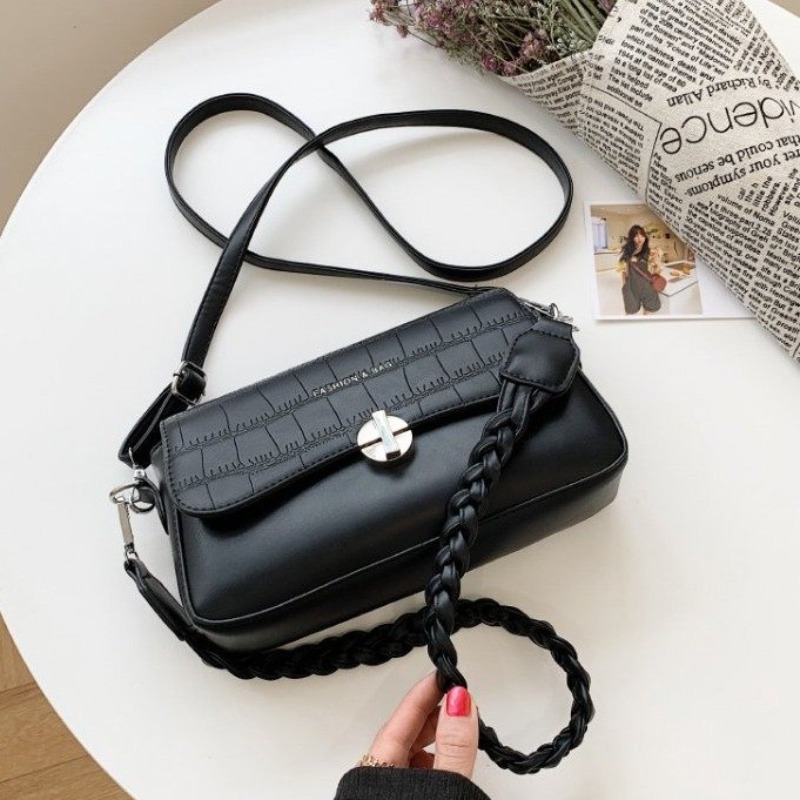 Fashionable Leather Diaper Bag - Women Fashion Brand Logo recension och pris